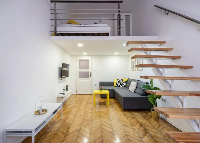 D20- Boutique Apartments, Best Location, By Bqa