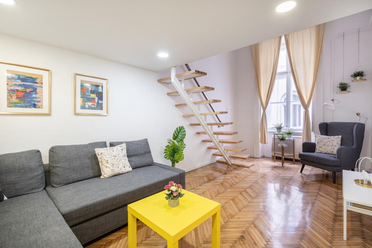 D20- Boutique Apartments, Location, By Bqa Apartament